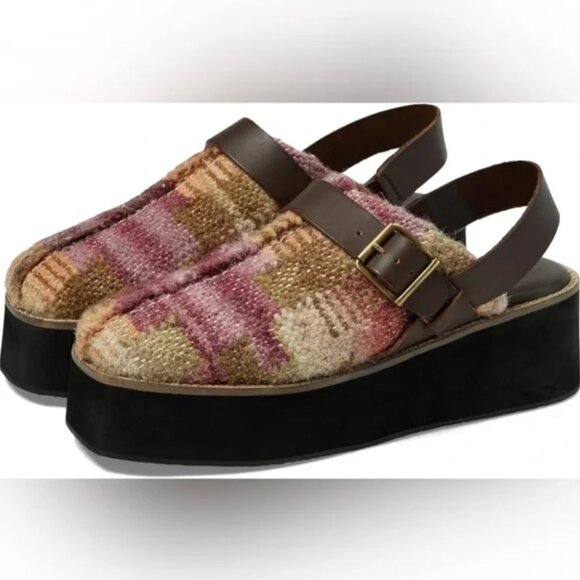 Free People Astro Platform Mules in Red Plaid Size 9 NWT - Picture 4 of 13